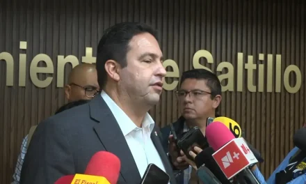 Fortalecerán equipamiento a bomberos de Saltillo