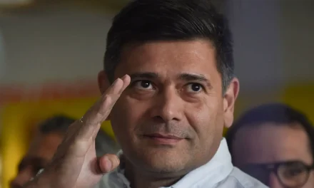 Excarcelan al opositor Freddy Superlano bajo arresto domiciliario tras 18 meses de reclusión