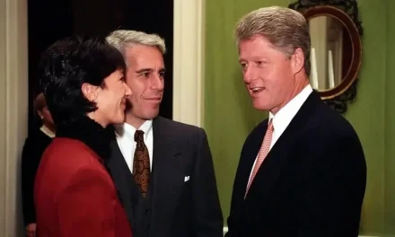 Revelan papel de Ghislaine Maxwell en el círculo de Clinton
