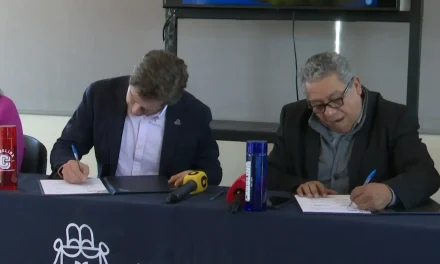 La Universidad Carolina y el INE  firman convenio de colaboración
