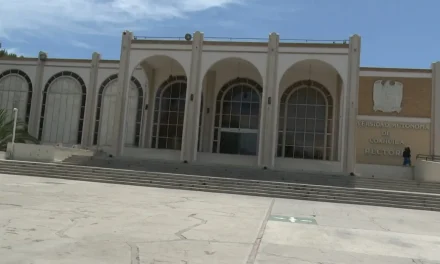 Negocia la UAdeC con el sindicato el aumento salarial para este año