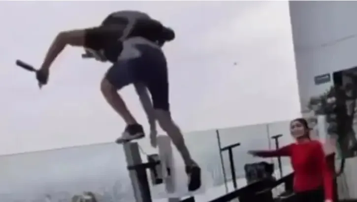 Clausuran terraza del Hotel RIU tras salto de ‘paracaidista’