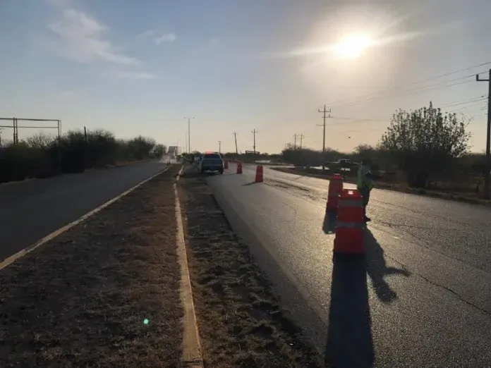 Intensifican labores de bacheo en Múzquiz