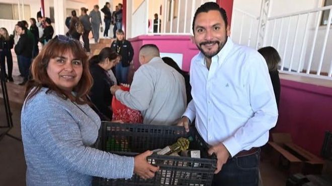 Carlos Villarreal pone en marcha ‘Canasta Básica para Todos’