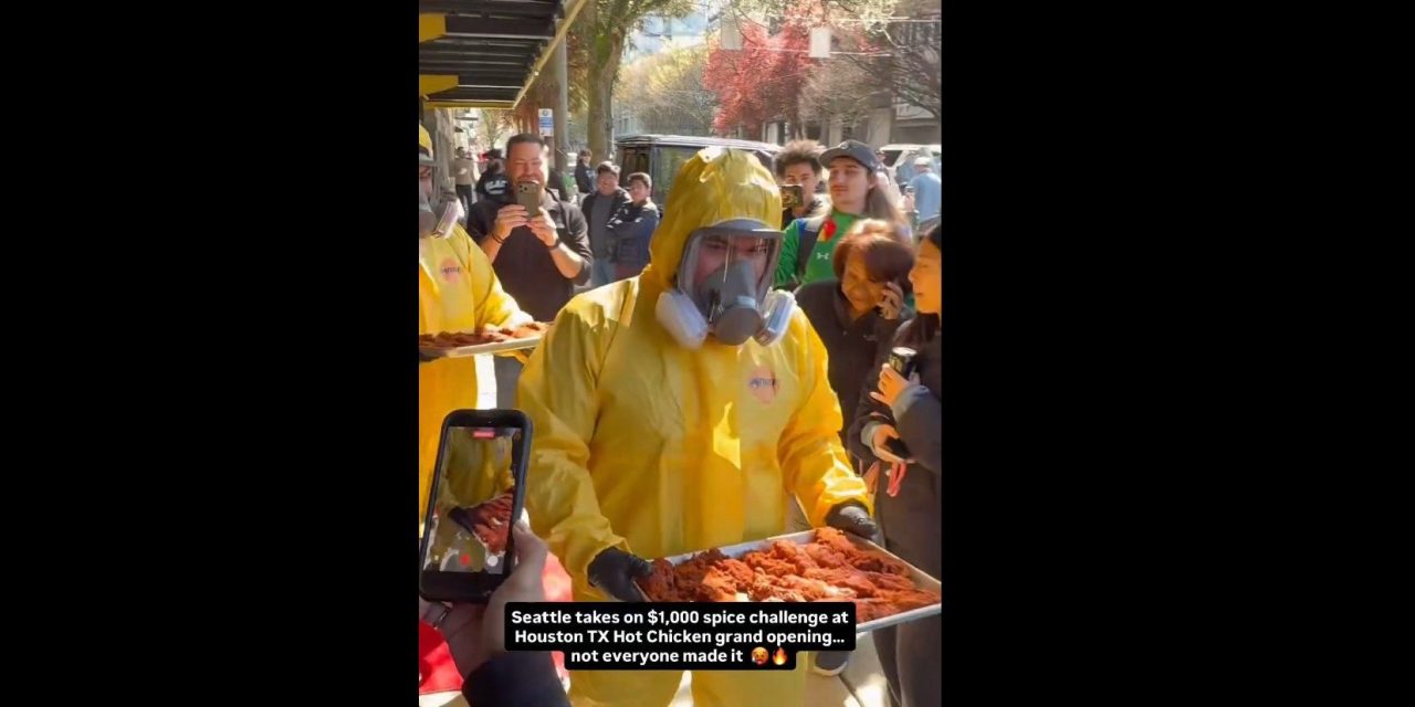 Locura por el picante en Seattle: Cientos madrugan para la apertura de Houston TX Hot Chicken