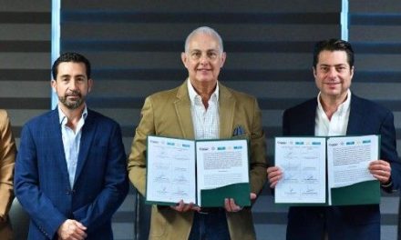 Román Alberto Cepeda formaliza convenio para promover la igualdad y prevenir la discriminación