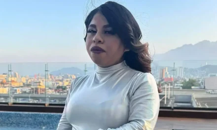‘Rápido, que llevamos prisita’; Lupita TikTok divide opiniones tras polémico encuentro con un fan que le pidió una foto