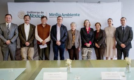 Manolo Jiménez sostiene reunión con la secretaria del Medio Ambiente