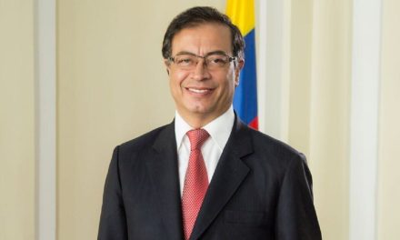 ¿Se viene guerra en Latinoamérica? Presidente de Colombia denuncia bombardeo de Ecuador en suelo colombiano