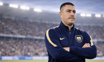 Multan a Efraín Juárez por polémico festejo en empate de Pumas ante Cruz Azul
