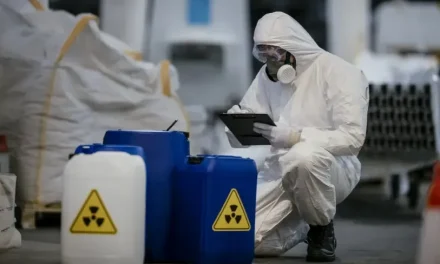 OIEA advierte riesgo de fuga radiactiva tras bombardeos de Estados Unidos e Israel contra Irán