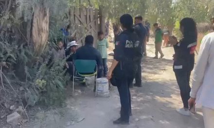 Rescatan a dos hombres de noria en Saltillo; uno se reporta grave