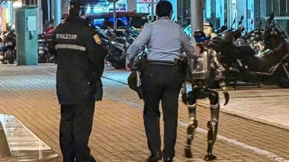 ¿En verdad esto pasó? Arrestan al primer robot humanoide en China