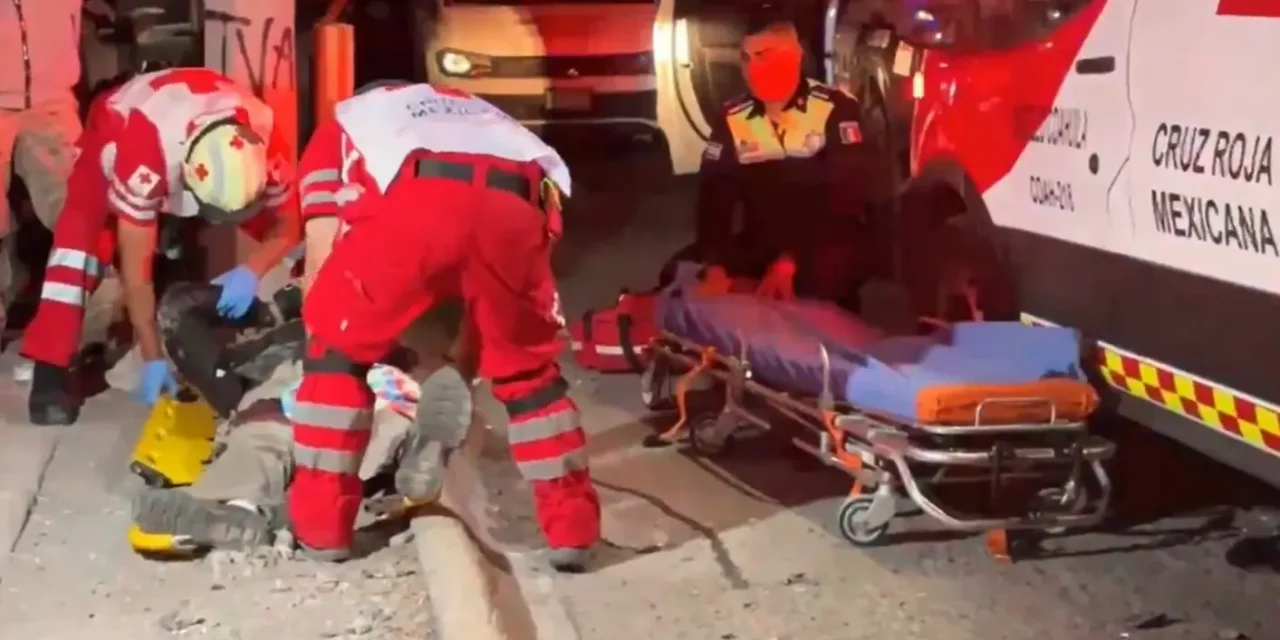 Saltillo: Motociclista perdió un testículo tras chocar en Loma Linda