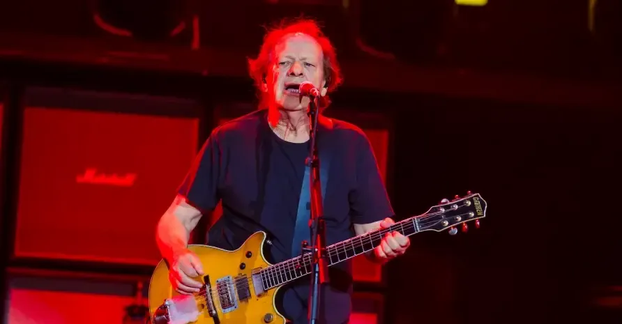 Stevie Young, guitarrista de AC/DC, es hospitalizado en Buenos Aires