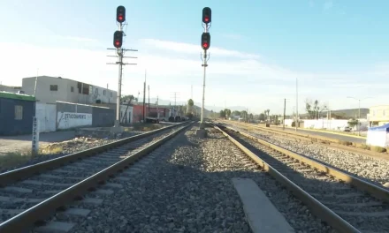 Va Ramos por Distribuidor Vial en el cruce ferroviario en Los Pinos