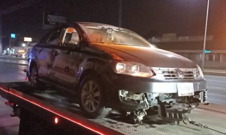 Vuelca y se lo llevan lesionado en Saltillo