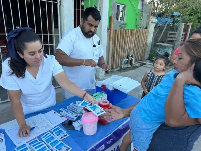 Realizan jornada médica en colonias de Sabinas 