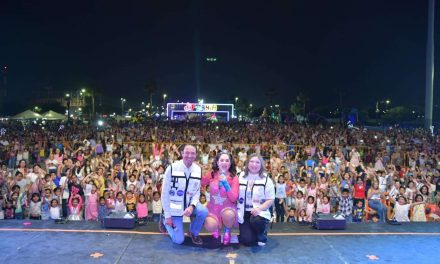 Miles de familias disfrutan de festival infantil en Acuña