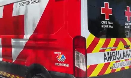 Felipe ataca a su pareja con un block y resulta lesionada en la Saltillo 2000