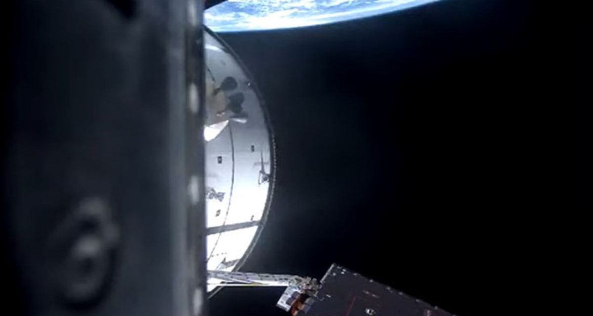 La tripulación de Artemis II completa sus primeras  horas en órbita