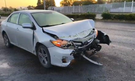 Clima hace de las suyas y ocasiona accidente al sur de Saltillo