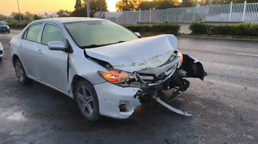 Clima hace de las suyas y ocasiona accidente al sur de Saltillo
