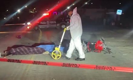 Mueren dos personas tras accidente de motocicleta en la carretera antigua a Monclova