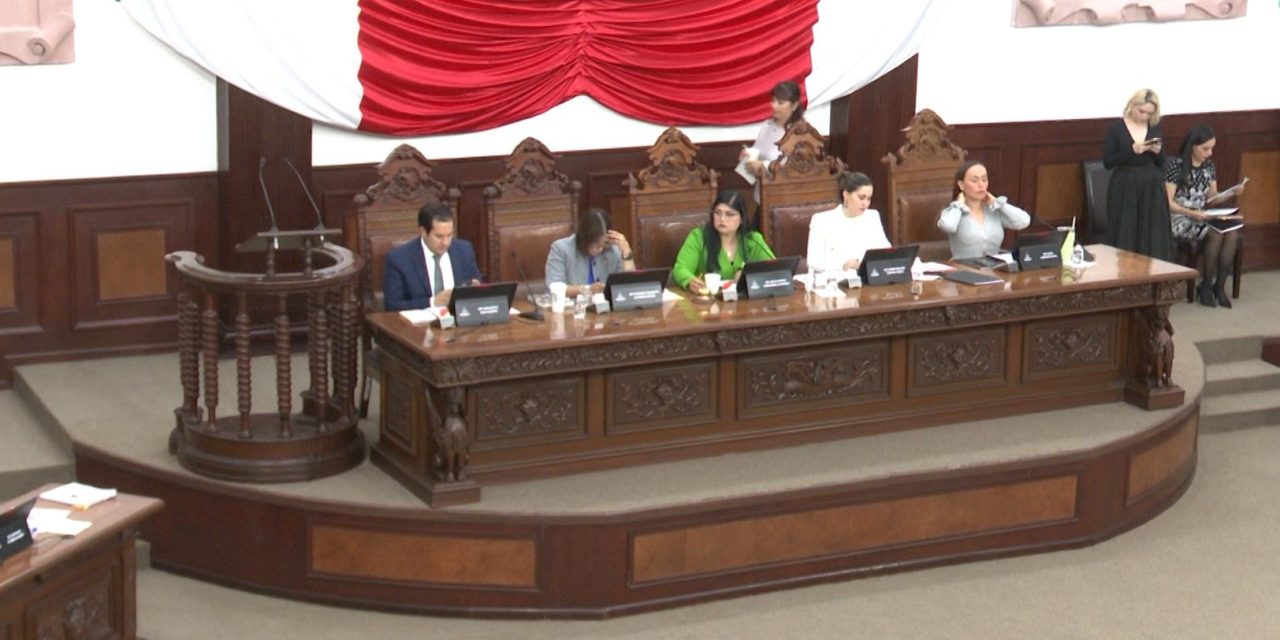 Presenta libro el Congreso del Estado en el marco de la Feria Internacional del Libro