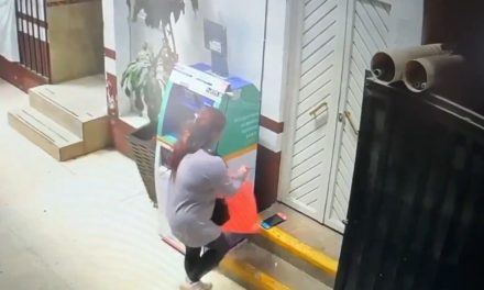 Video: Niño olvida su Nintendo Switch y una mujer aprovecha para llevárselo en Querétaro