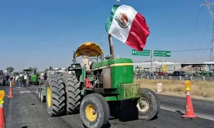 Bloqueos de transportistas y agricultores afectan vías en al menos 11 estados