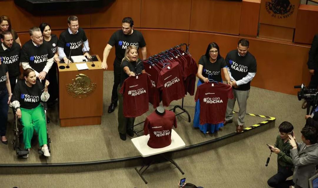 PAN lleva camiseta ‘Yo con Rocha’ y se la da a Morena