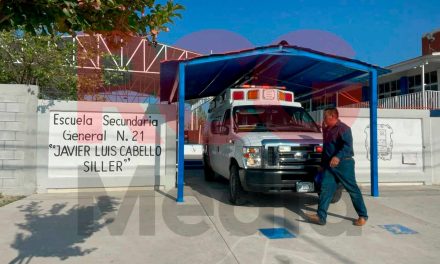 Saltillo: Maestro atenta contra su vida al interior de secundaria