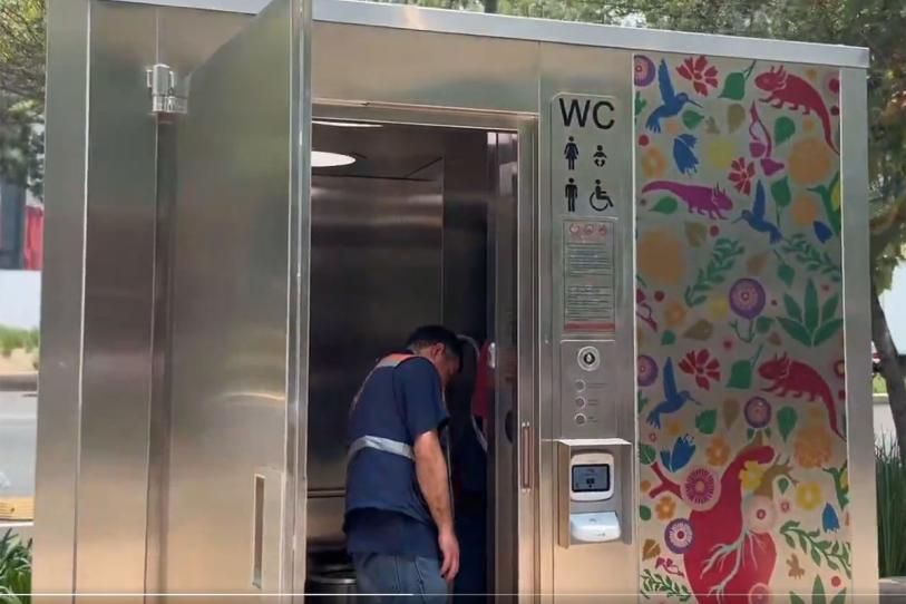 La CDMX estrena baños públicos inteligentes ¿Cómo funcionan y cuánto cuesta?