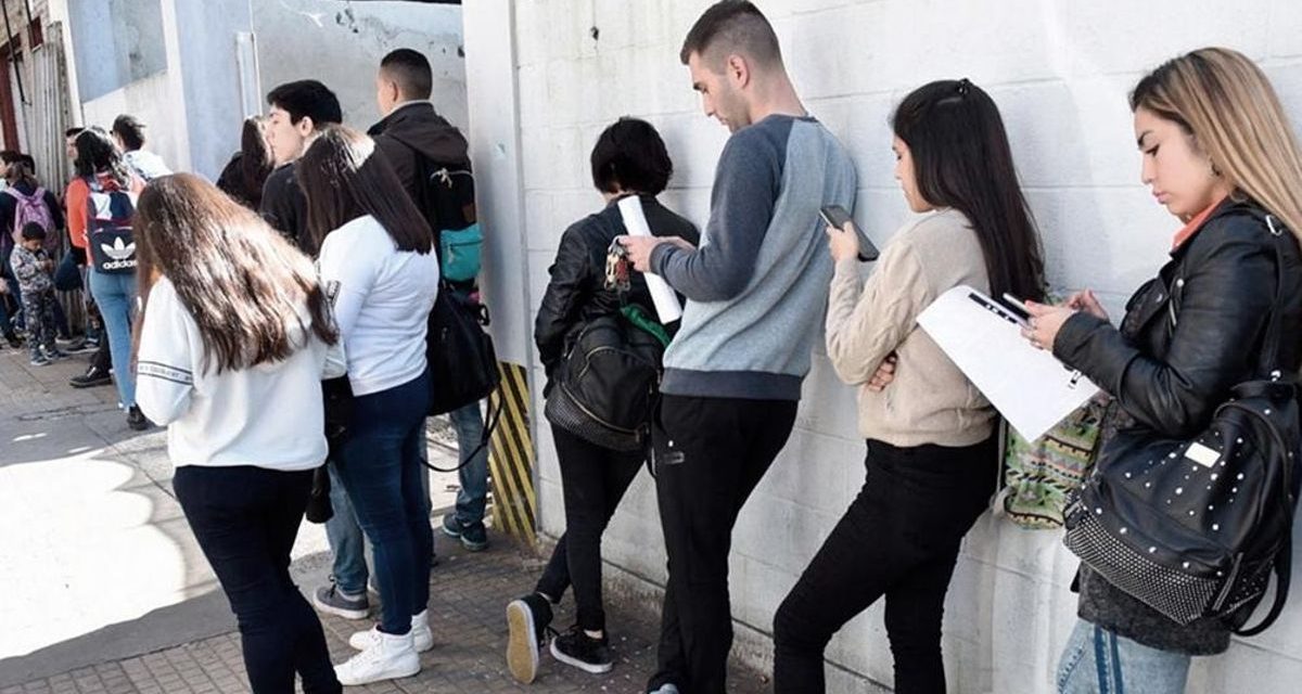 Desempleo en México sube a 2.6% en 2026: Inegi