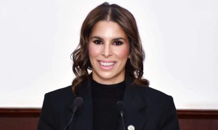 Escolta armado de diputada genera intervención en el Congreso de Coahuila