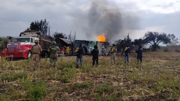Descubren centro de huachicol tras incendio de Torton en Guanajuato