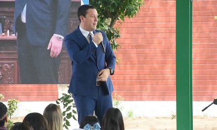 Imparte el fiscal de Coahuila plática sobre seguridad a estudiantes de Monclova