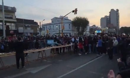 Rapiñan el ‘sandwich más grande del mundo’ en Argentina