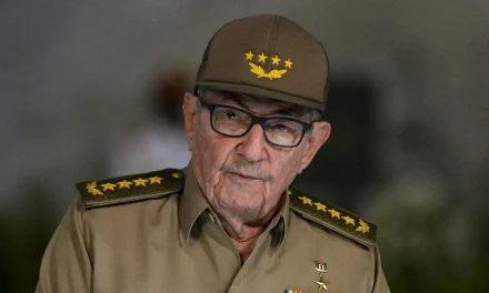 Estados Unidos acusa a Raúl Castro por derribo de naves en los años noventa
