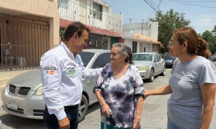 Recorre Álvaro Moreira el distrito 16