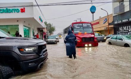 Corporaciones de seguridad brindan apoyo ante diluvios