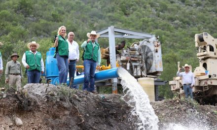 Supervisa Manolo Jiménez pozo para fortalecer abasto de agua