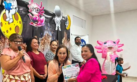 Premian a niños participantes del programa ‘Ajolote Lector’ en Acuña