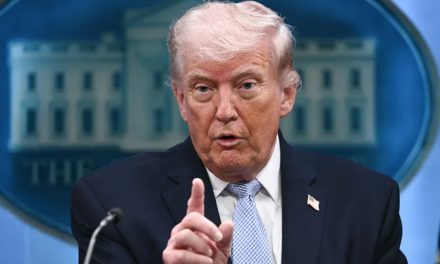 Estados Unidos acusa a Irán de violar alto al fuego
