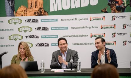 Javier Díaz presenta sitio de internet de Turismo Municipal de Saltillo