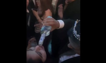 Nuevo video compromete a Óscar Nájera Davis, aspirante a la Facultad de Jurisprudencia de la UAdeC