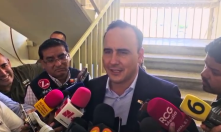 Cuando la novela es larga, aburrida y repetitiva  ya nadie la cree, señala el gobernador