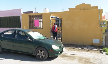 Denuncia presencia de garrapatas a causa de un vecino acumulador de basura