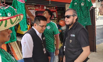 ‘Operación Limpieza’: IMPI decomisa más de 99 mil productos piratas del Mundial valorados en 13 mdp